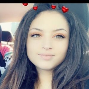 Meet your Posher, Iris